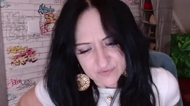 DebraMilf