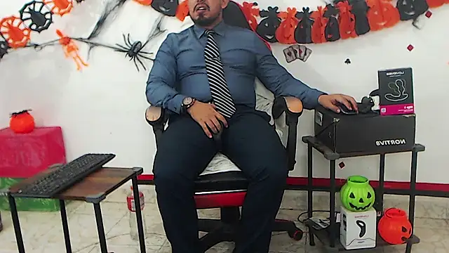 KalethBigDick live cam on StripChat