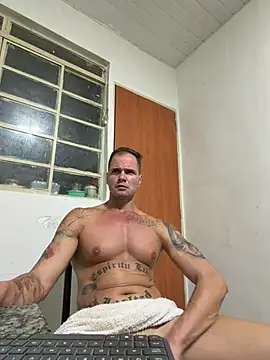 Giricotta live cam on StripChat