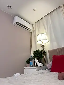 LillyNatty18 webcam