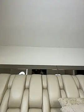 ALISSON_FOXXX1