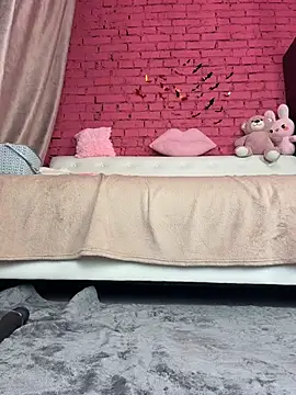 NinaVerse live sex cam