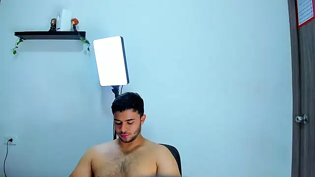 TylerWest_ webcam