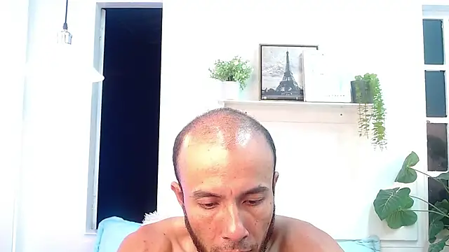 poseidon_latino live cam on StripChat