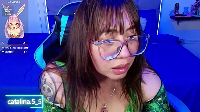 Kata_Bigboobs live cam on StripChat