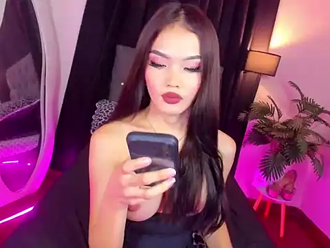 RueLoove69 webcam