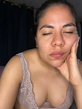 Majot8798 live cam preview