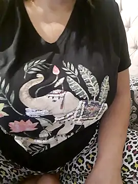 Imagen del stream de SarapZgibi en Stripchat