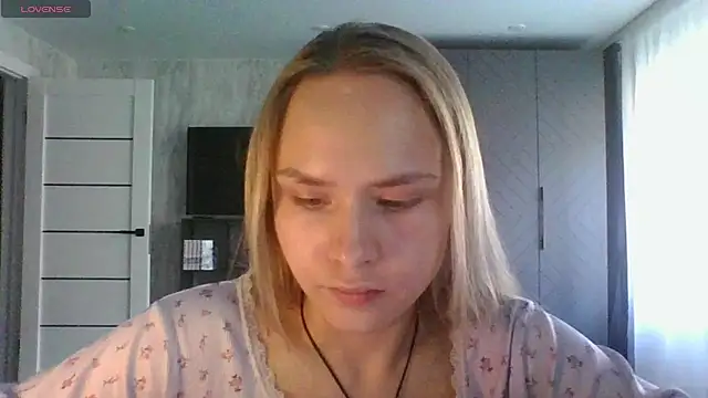 Annie_Cohn