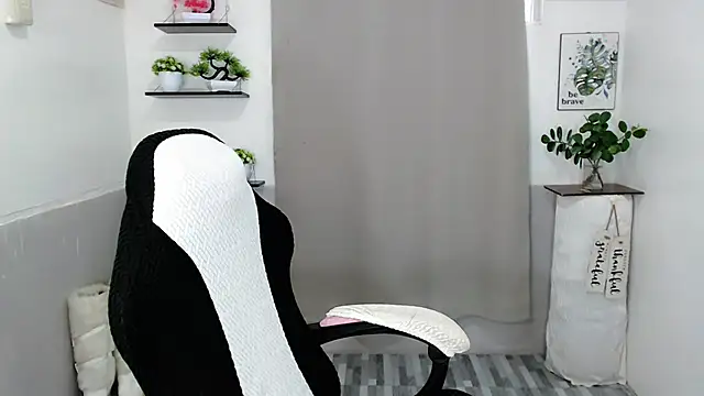 liane_mei