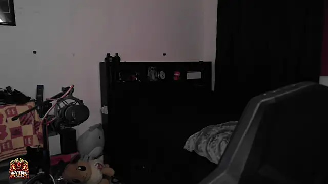 DevilPup75_