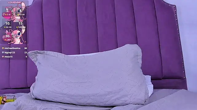 Roxy_Medina