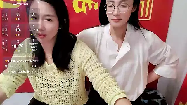 leila-11 (G milf) - 闺蜜亲亲大鸡巴送小粉控制3分钟