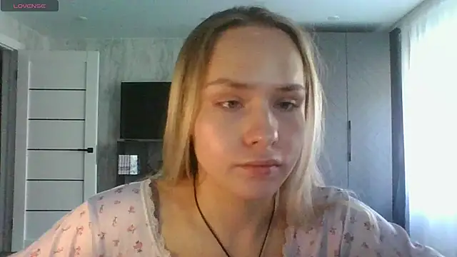 Annie_Cohn