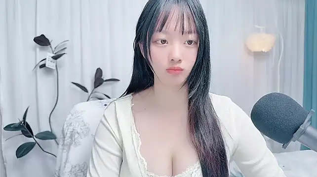 Winnie666999 webcam