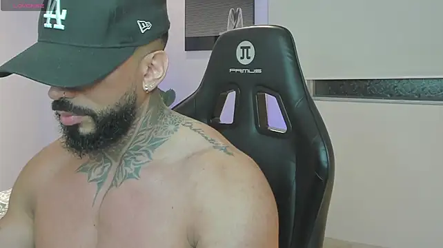 jeff_clark7 on Stripchat