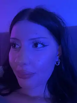 RogersLina live cam on StripChat