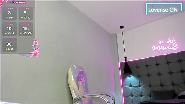 scarletcherry18