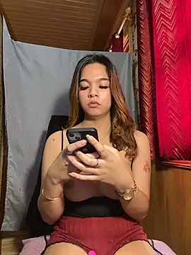 sluttycummer_juliana