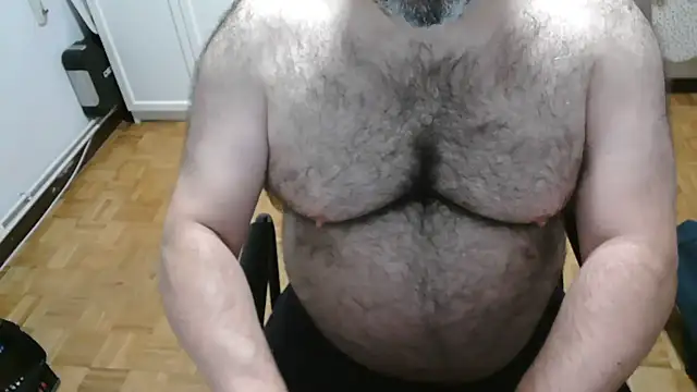 mikeyhotbear