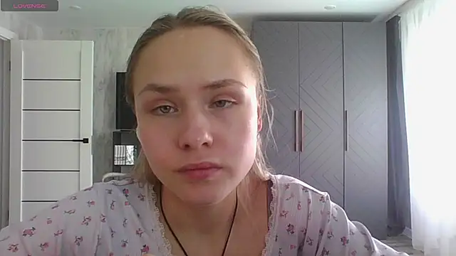 Annie_Cohn