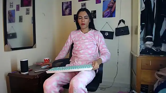 Aisha_hotts777