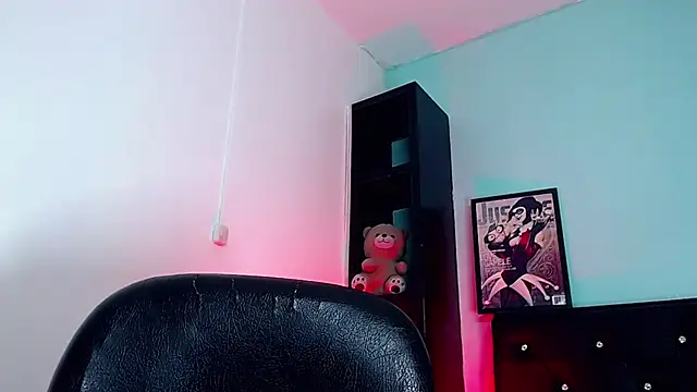 Angel_foxc13