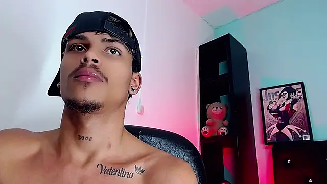 Angel_foxc13 live sex cam