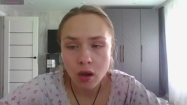 Annie_Cohn