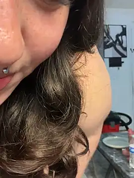 Evemeqt live cam preview