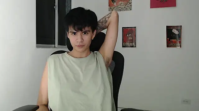 dha_lia0 (F young) - anal fingers
