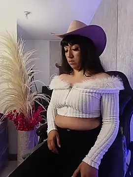 Emily_Roussee