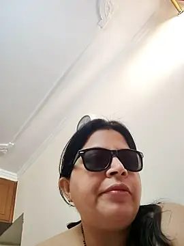 bihari_kutiya4fuck (Ask my age) - to buy a dildo vibrator and lush