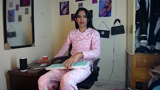 Aisha_hotts777