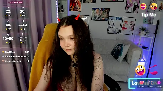 Lincy_Parker live cam on StripChat
