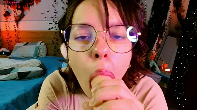 Maya_Campbell live cam on StripChat