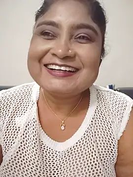 hornyriyanka