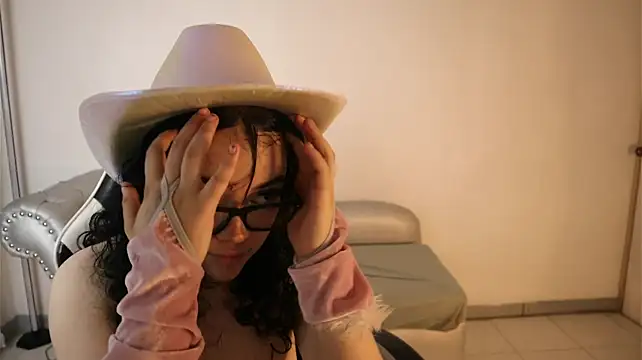 akantha_