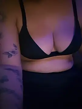 sweettinydiamond (F young) - ✨️make me happy girl✨️