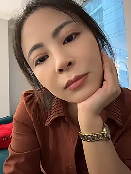 YaoYao8888 live cam on StripChat