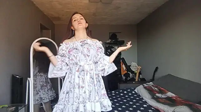 AlessandraToth