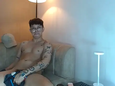 tonysexyboy