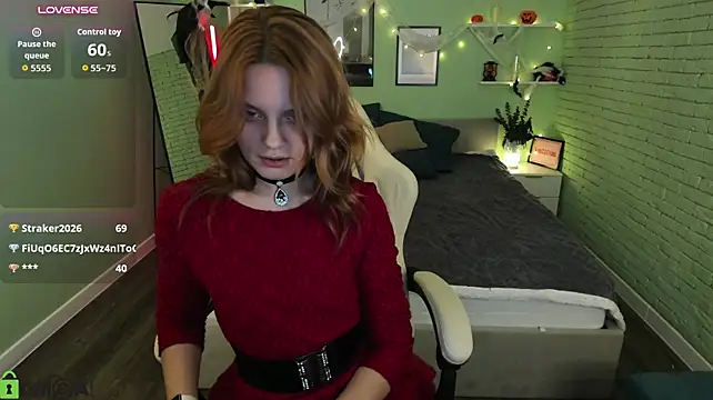 Alisa_Laurent live cam on StripChat