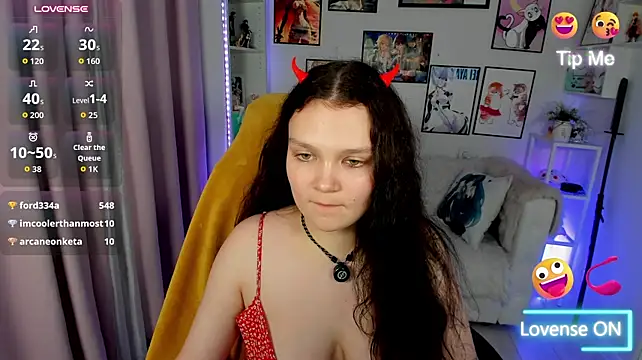 Lincy_Parker live cam on StripChat