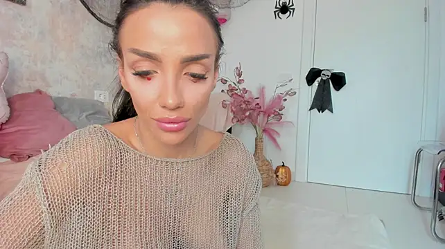 Erika_Bee