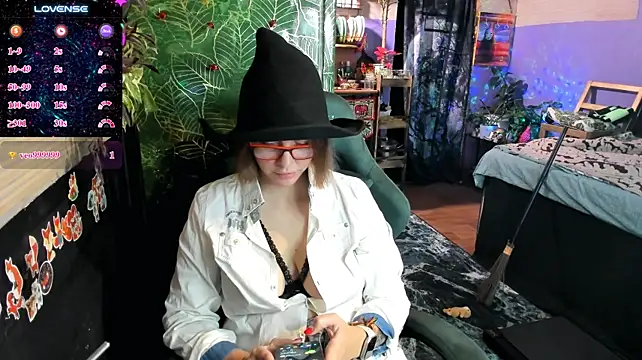 LisaFoxy_y webcam