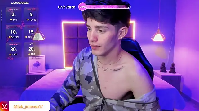AlejooTwink on Stripchat