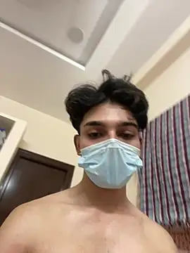 Vivaan_25 on Stripchat