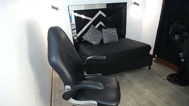 MarianaRojas_ webcam