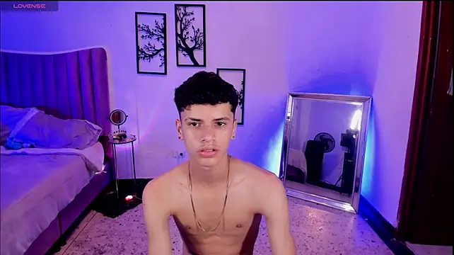 JuniorPrinceMorris on Stripchat